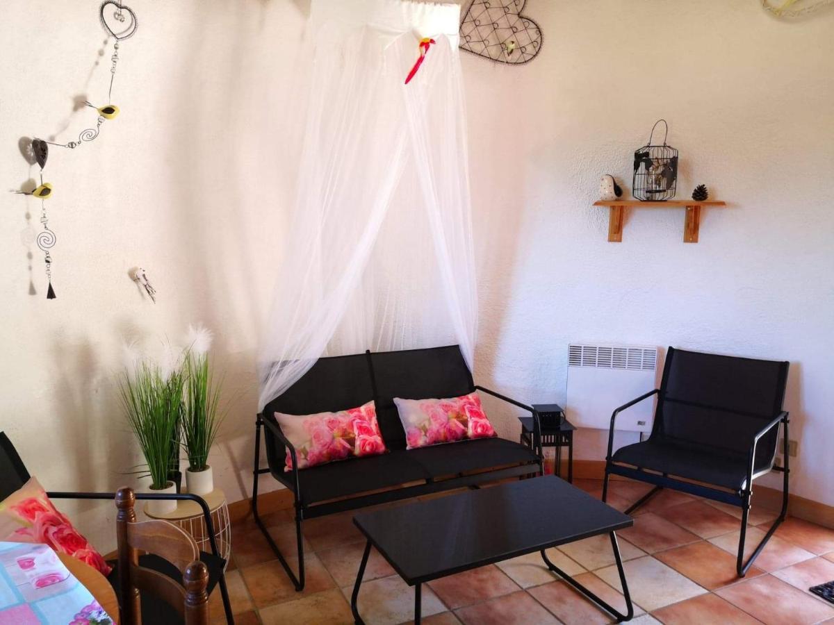 Hotel O Fil De L'O Marseillette Екстер'єр фото