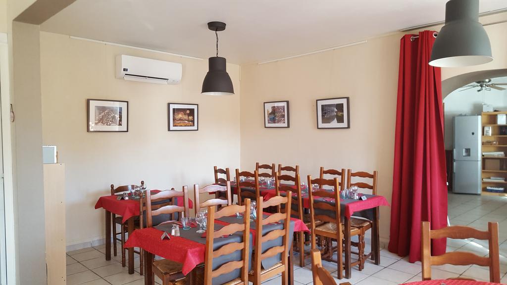 Hotel O Fil De L'O Marseillette Екстер'єр фото